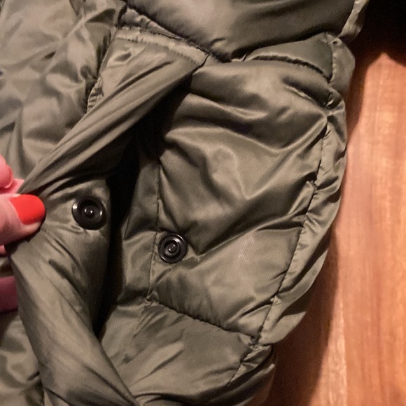 Everlane puffer coat - Picture 12 of 16